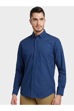 ColorPlus Men Blue Tailored Fit Printed Casual Shirt