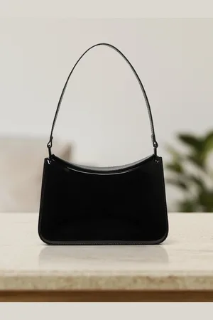 MANGO Black Solid Structured Baguette Shoulder Bag Price in India, Full  Specifications & Offers