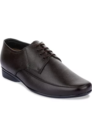 Liberty Men Brown Solid Formal Derbys