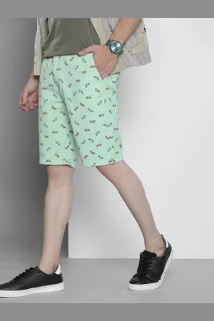 The Indian Garage Co Men Green Conversational Printed Slim Fit Shorts
