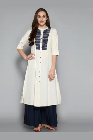 Pistaa Women Off White Geometric Thread Work Kurta