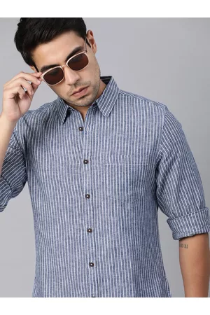 Roadster Men Navy Blue & White Regular Fit Striped Casual Shirt
