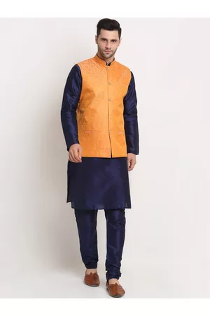 Kraft Men Kurta With Churidar & Nehru jacket