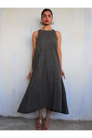 Chidiyaa Women Black Printed Maxi Dress