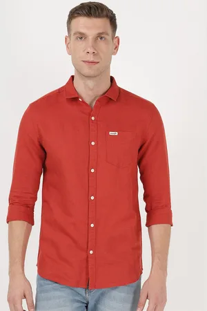 Wrangler Men Red Casual Shirt