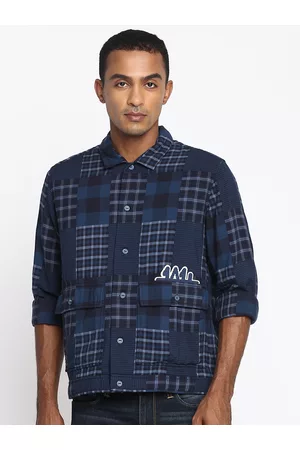 Lee Men Blue & Black Classic Slim Fit Checked Cotton Casual Shirt