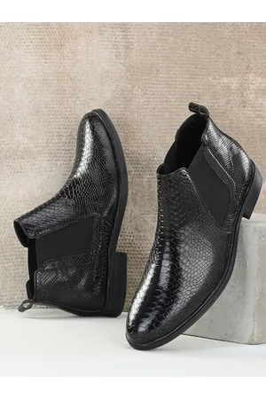 San Frissco Men Black Faux Leather Croco Textured Chelsea Boots