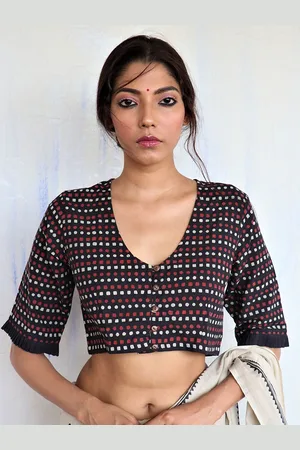 Chidiyaa Women Black Handprinted Cotton Saree Blouse