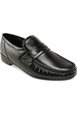 Regal Men Black Solid Leather Formal Slip On Shoes