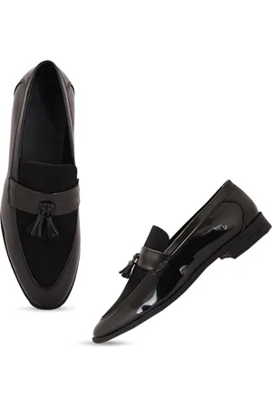 STYLE SHOES Men Black Colourblocked Loafers