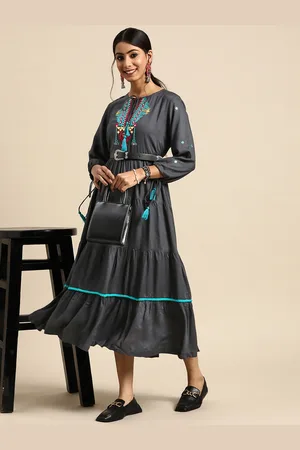 Sangria Women Navy Blue Solid Tiered A-Line Ethnic Dress