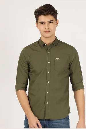Wrangler Men Olive Green Slim Fit Casual Shirt