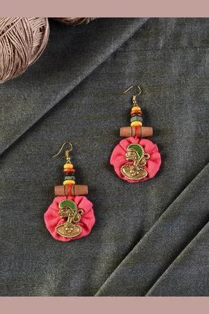 Aakriti Art Creations Pink & Gold-Toned Quirky Drop Earrings