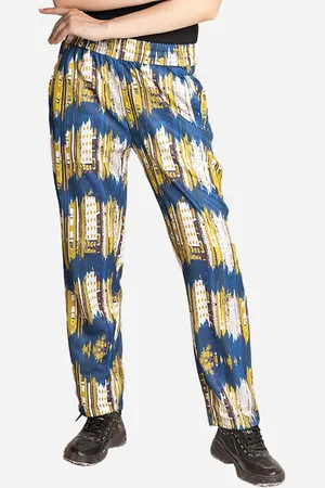 EDRIO Women Blue Printed Pleated Trousers