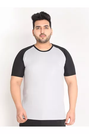 CHKOKKO Men Grey and Black Raglan Sleeves Round Neck T-shirt