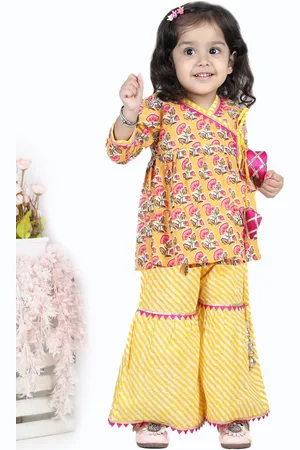 BownBee Girls Yellow Ethnic Motifs Printed Gotta Patti Pure Cotton Kurta Set