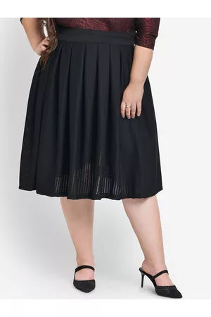 wild U Plus Size Women Black Self-Design Flared Midi Skirt