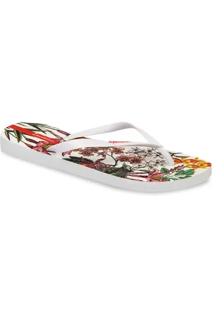 Ipanema Women White Printed Thong Flip-Flops