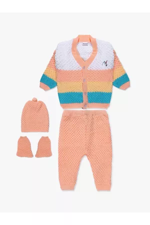 Superminis Unisex Kids Peach-Coloured & White Striped Top with Trousers, Cap & Booties