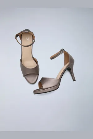 W Grey PU Solid Heels