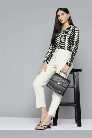 Chemistry Women Black & Off White Printed Casual Shirt With Tie-Up Detail