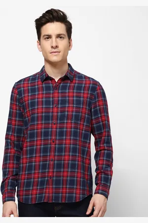 Wrangler Men Navy Blue Checked Casual Shirt