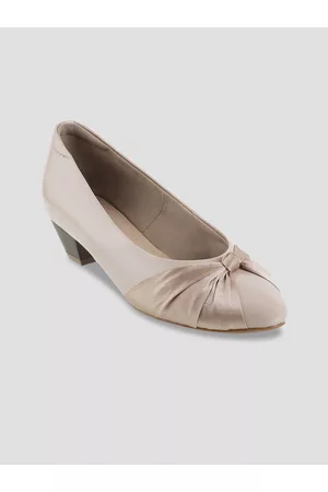 LEMON & PEPPER Beige PU Pumps with Bows