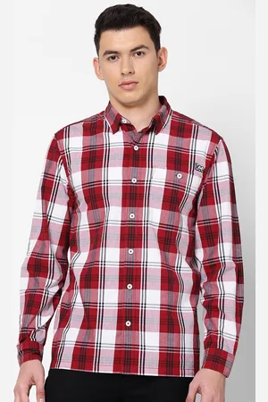 Lee Men Red & White Checked Cotton Casual Shirt
