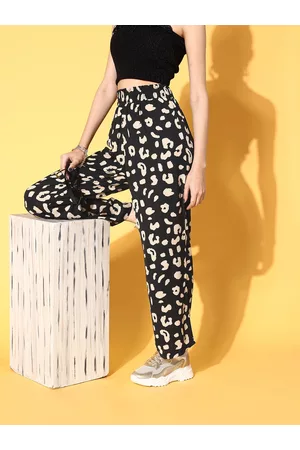 Berrylush Women Stylish Black Animal Printed Wide Leg Bottom Trousers