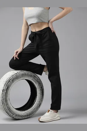 Roadster Women Black Solid Joggers