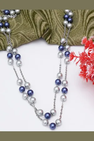karatcart Women Blue & White Studded Kundan Necklace