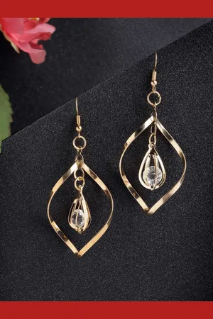 Vogue Panash WOMEN Quirky Drop Earrings