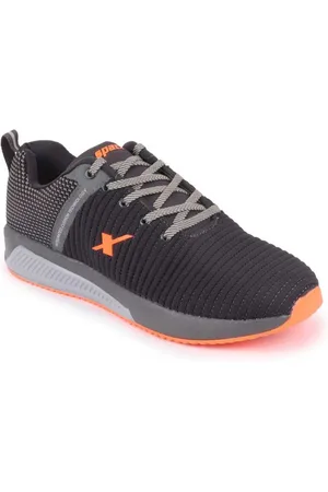 Sparx Men Grey & Black Running Shoes