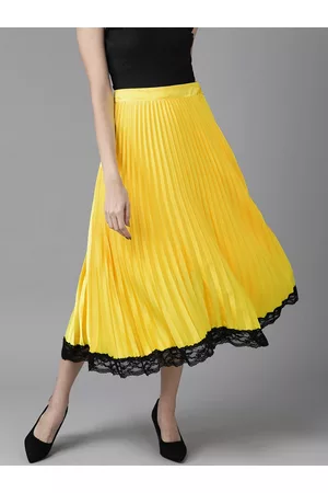 KASSUALLY Women Yellow Satin Lace Insert Accordion Pleated Skirt