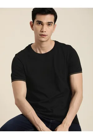 Invictus Men Black Pure Cotton Slim Fit T-shirt