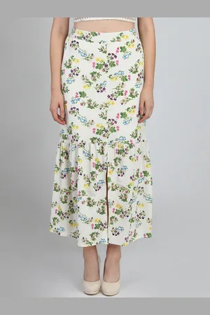 DODO & MOA Women Off-White and Green Printed Maxi Skirt