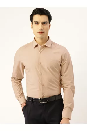 Benetton Men Beige Slim Fit Solid Formal Shirt