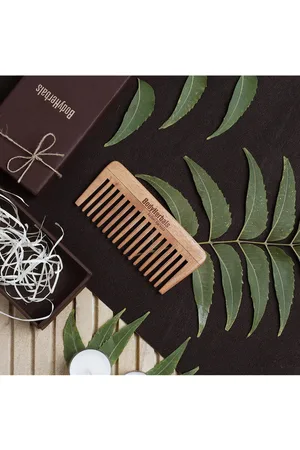 BodyHerbals Brown Dressing Wide Tooth Anti Static Neem Wood Travel Comb