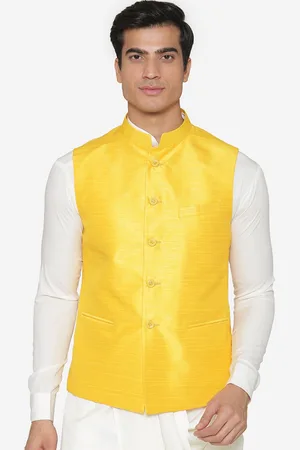 MANQ Men Yellow Solid Waistcoat