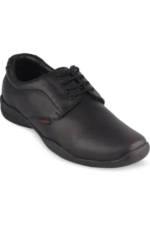 Red Chief Men Black Solid Leather Formal Derbys