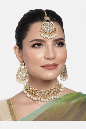 Peora White Gold-Plated Kundan Studded Handcrafted Jewellery Set