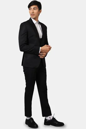 Wintage Men Black Solid Single-Breasted Three-Piece Tuxedo Suit