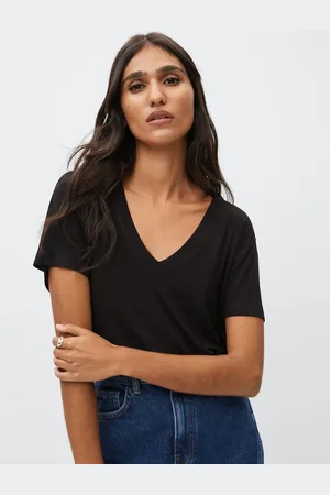 MANGO Women Black Solid V-Neck Monochrome T-shirt