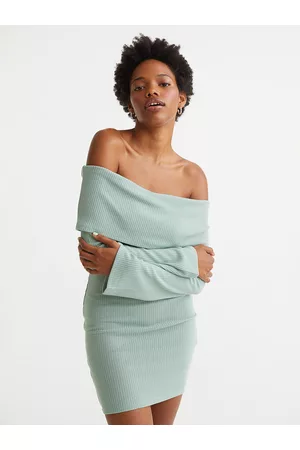 H&M Off Shoulder Dresses - Green Off-Shoulder A-Line Dress