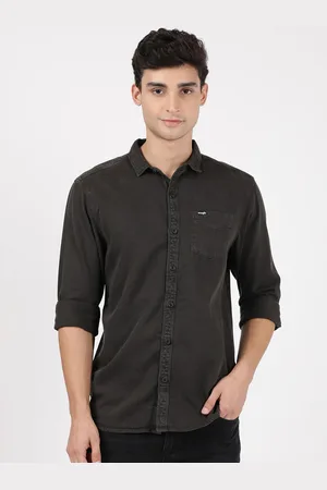 Wrangler Men Charcoal Grey Regular Fit Cotton Casual Shirt