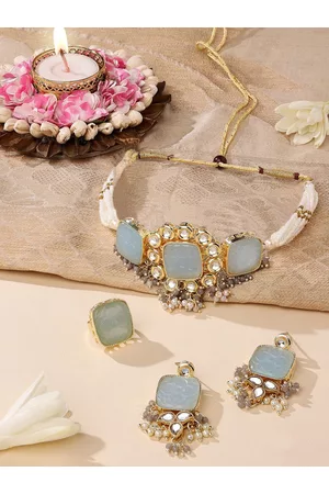 Zaveri Pearls Gold-Plated Grey Pearl-Studded Jewellery Set