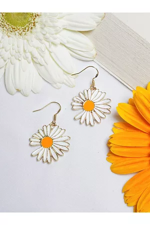 Joker & Witch Women Yellow & White Floral Design Studs Earrings