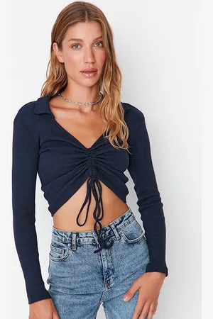 Trendyol Women Navy Blue Crop Top