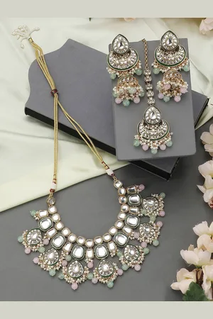 ANIKAS CREATION Gold-Plated Sea Green Kundan Stone-Studded Choker Necklace Set