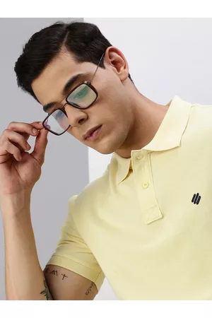 ONN Men Yellow Solid Polo Collar T-shirt